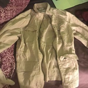 Lightweight tan jacket